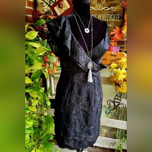 Winona Black Lace Dress